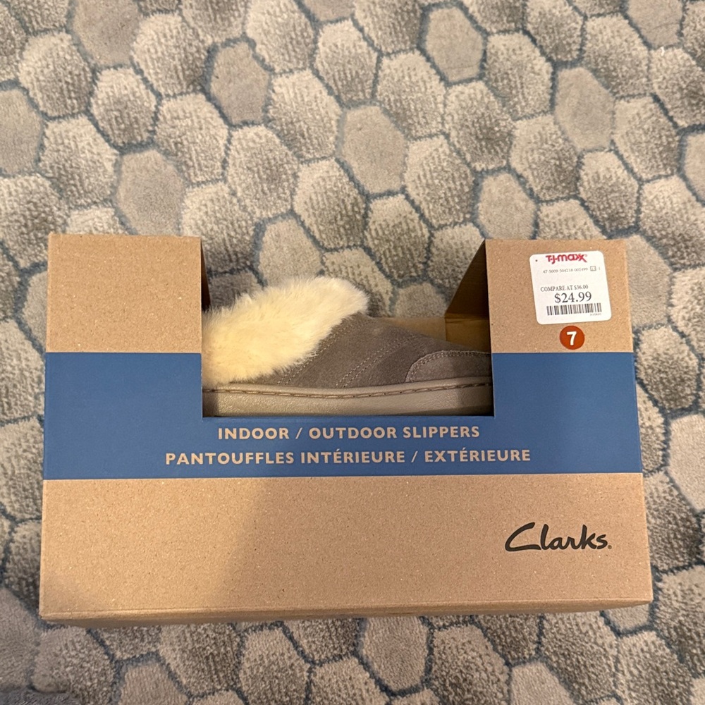 Clarks Slippers